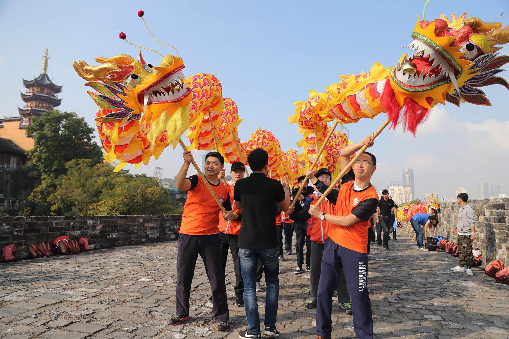 舞龙3.jpg